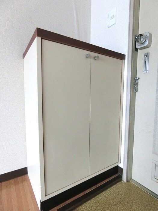 物件内観写真14　(靴箱)