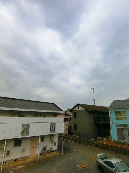 物件内観写真17　(室内からの展望)