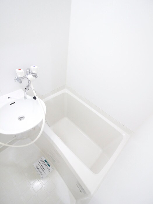 物件内観写真9　(バス／シャワールーム等)