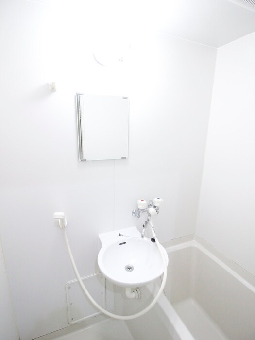 物件内観写真10　(洗面)