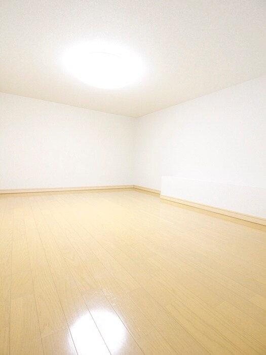 物件内観写真12　(ロフト)