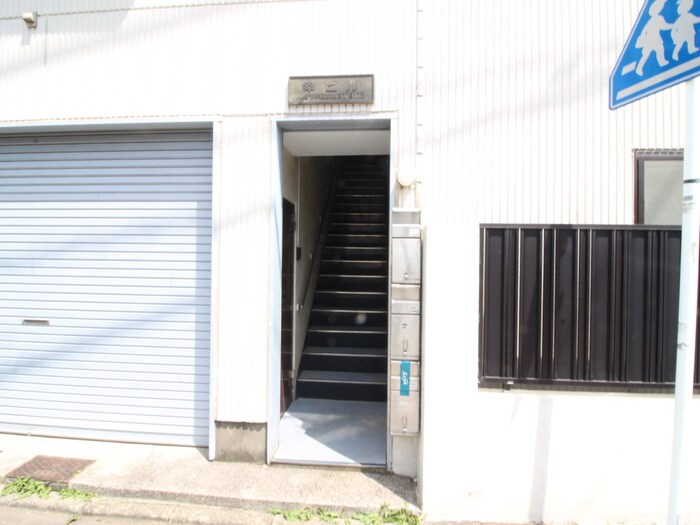 物件外観写真3　(外観写真)