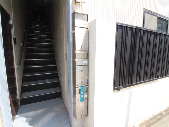 物件外観写真6　(建物設備)