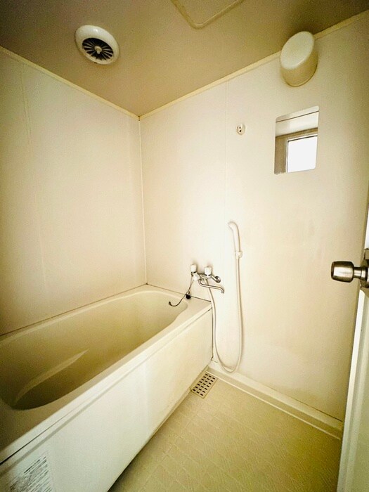 物件内観写真10　(バス／シャワールーム等)