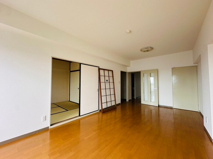 物件内観写真17　(居室)