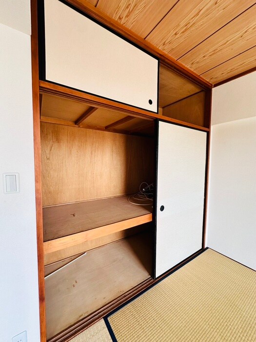 物件内観写真21　(収納)
