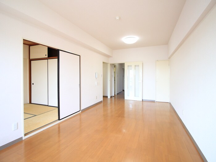 物件内観写真22　(居室)