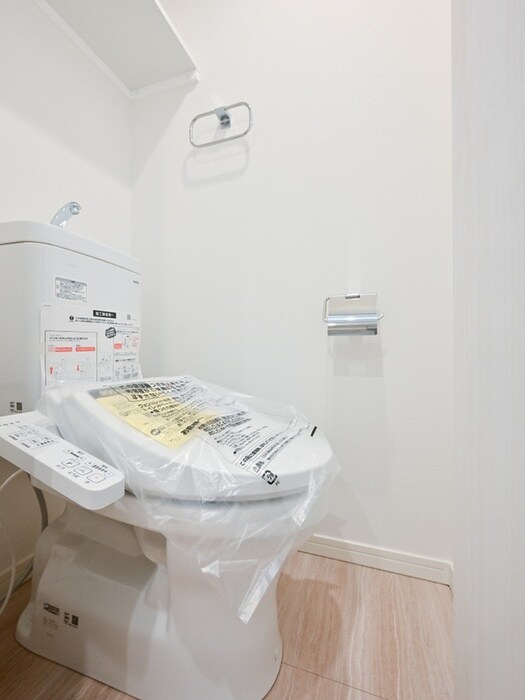 物件内観写真11　(トイレ)