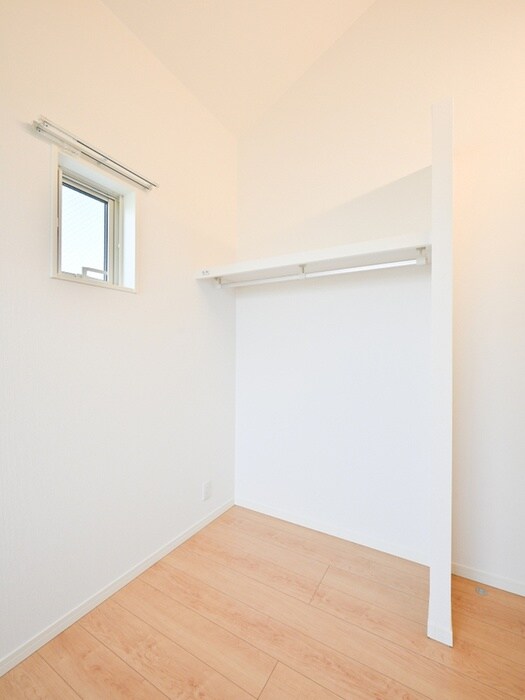 物件内観写真14　(収納)