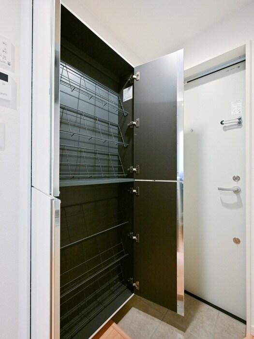 物件内観写真19　(靴箱)