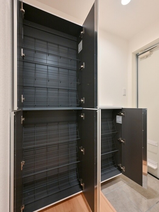 物件内観写真19　(靴箱)