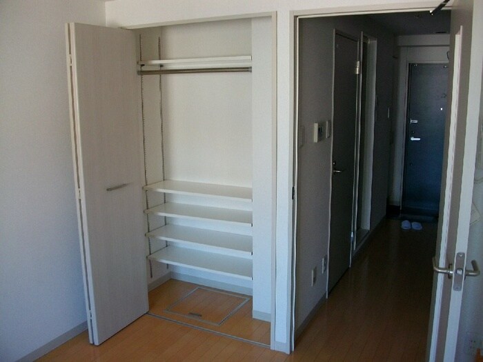 物件内観写真8　(内観写真)