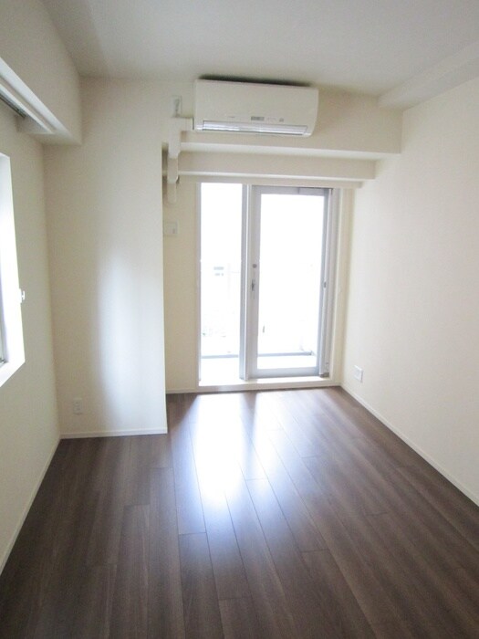 物件内観写真5　(居室)