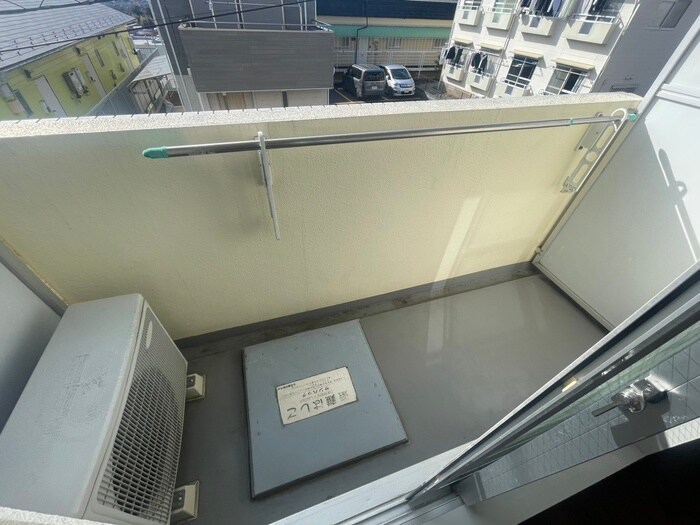 物件内観写真10　(ベランダ・バルコニー)