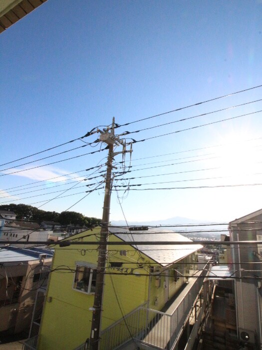 物件内観写真22　(室内からの展望)