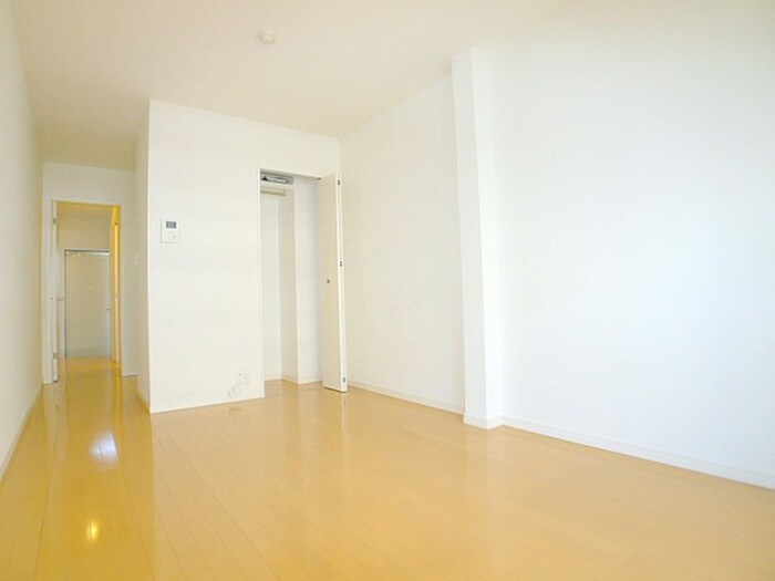 物件内観写真12　(収納)