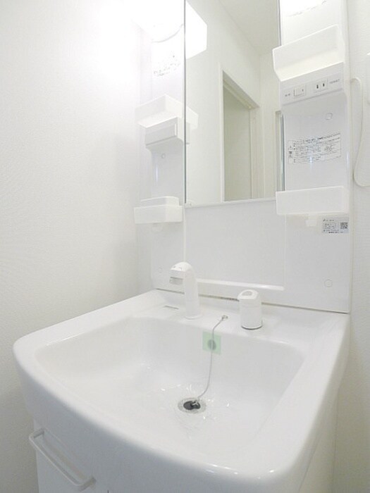 物件内観写真15　(洗面)