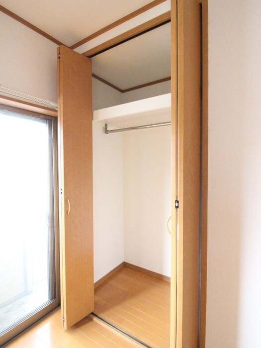 物件内観写真11　(居室)