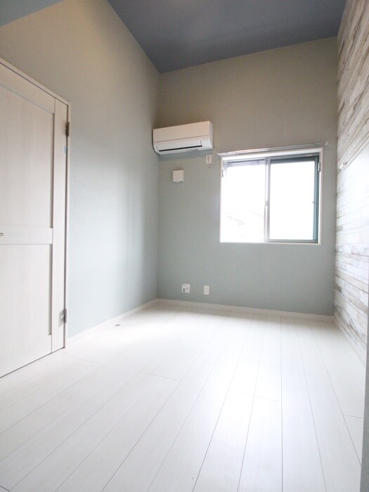 物件内観写真11　(居室)