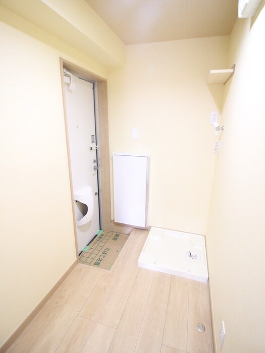 物件内観写真19　(玄関)