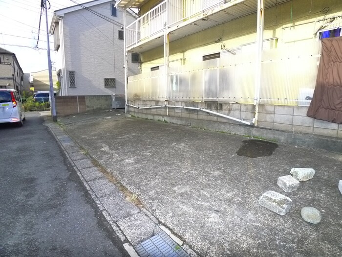 物件外観写真3　(周辺環境)