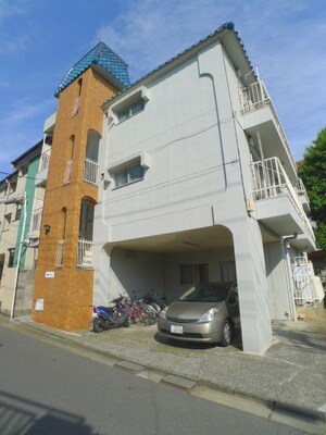 安達マンション外観写真