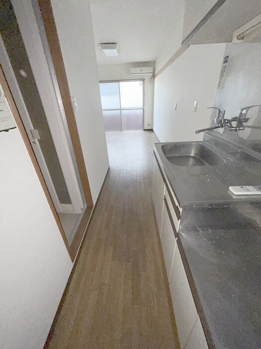 物件内観写真19　(居室)