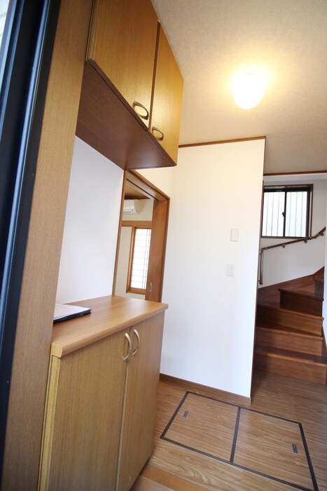 物件内観写真12　(靴箱)