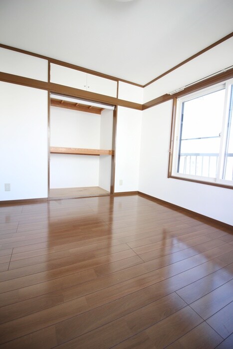 物件内観写真18　(収納)