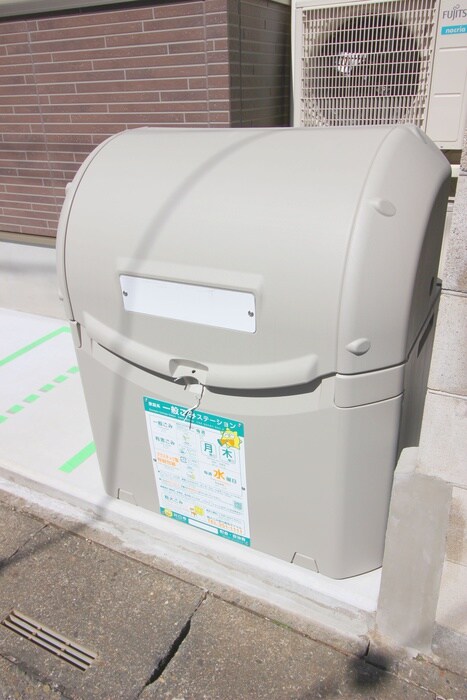 物件外観写真6　(建物設備)