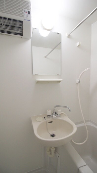 物件内観写真13　(洗面)