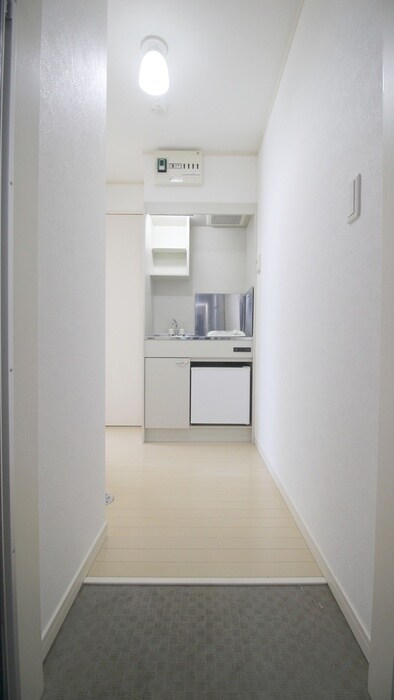 物件内観写真15　(廊下)