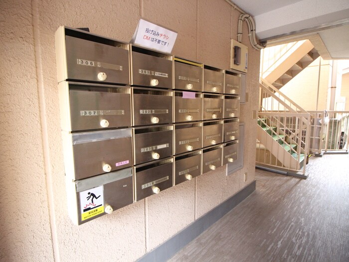 物件外観写真2　(建物設備)