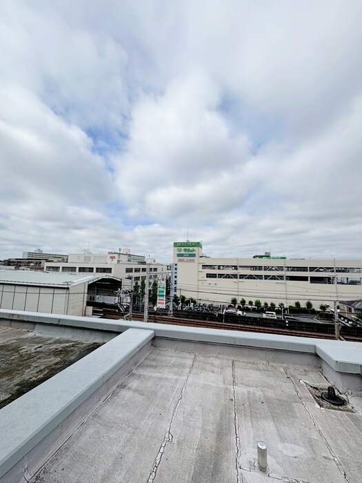 物件内観写真22　(室内からの展望)