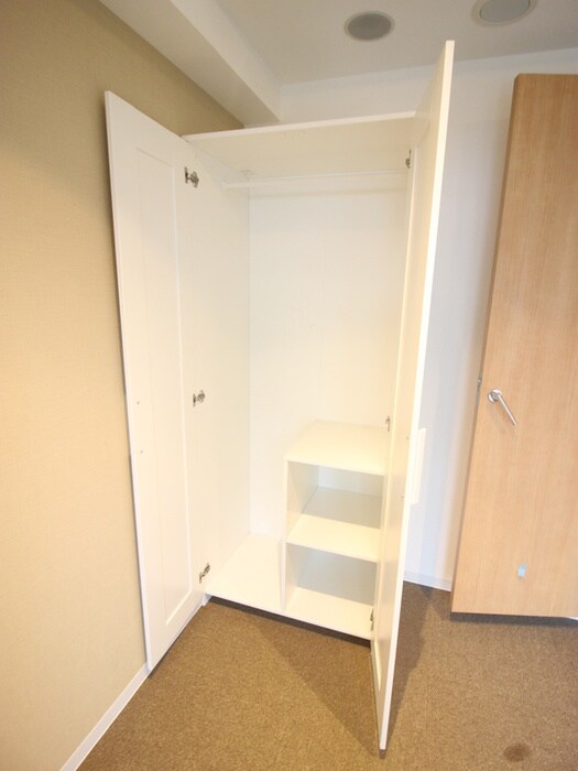 物件内観写真15　(収納)