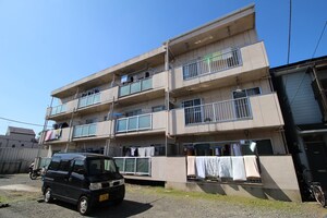 シャト－上布田外観写真