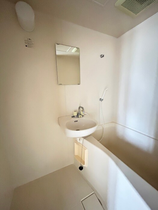 物件内観写真12　(バス／シャワールーム等)