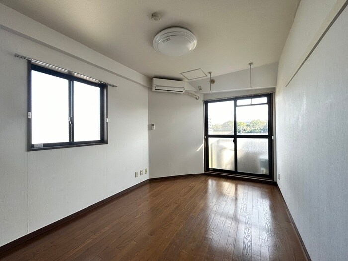 物件内観写真17　(居室)