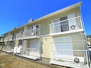 フレグランス富澤外観写真