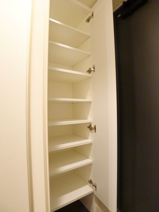 物件内観写真16　(靴箱)