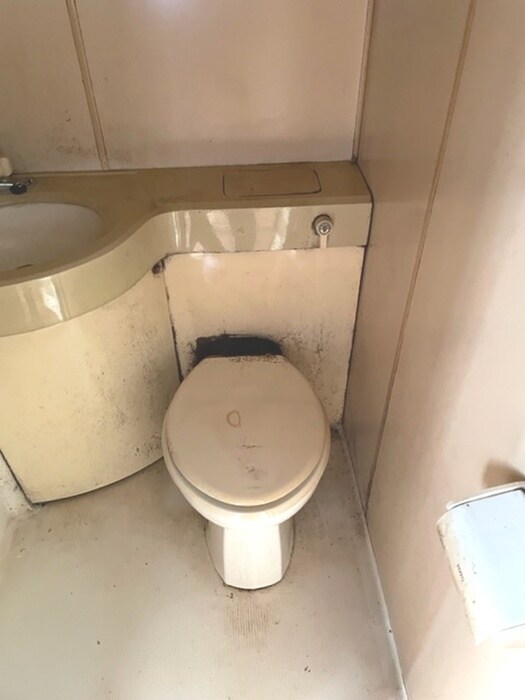 物件内観写真10　(トイレ)