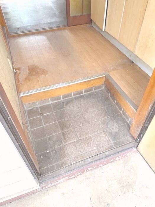 物件内観写真19　(玄関)