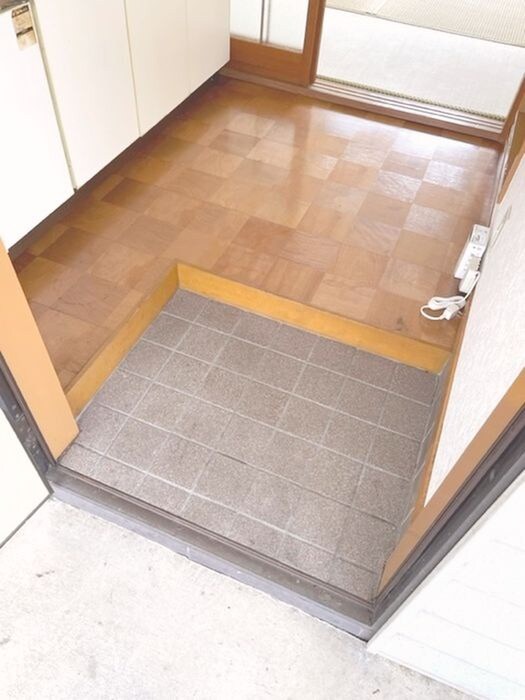 物件内観写真19　(玄関)