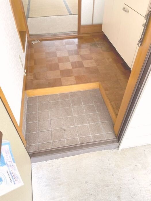 物件内観写真19　(玄関)