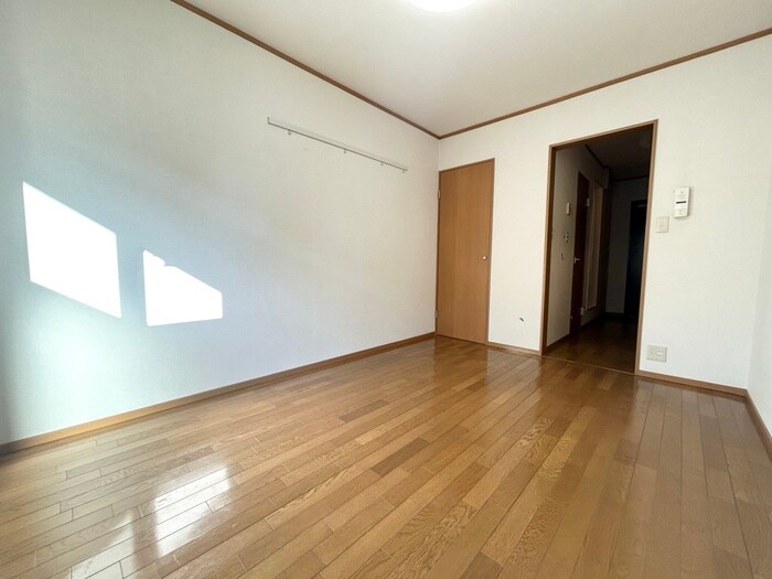 物件内観写真8　(内観写真)