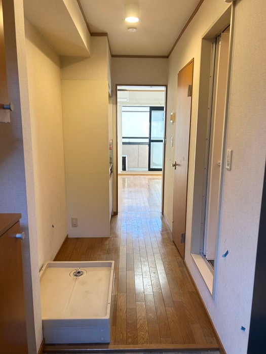 物件内観写真15　(廊下)