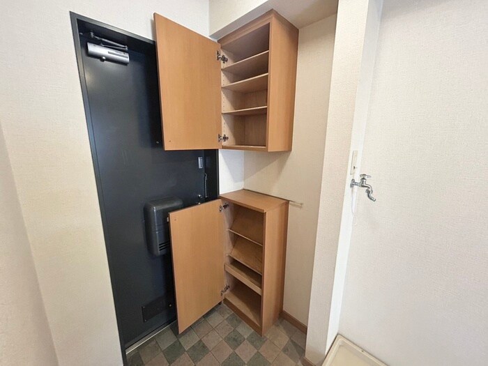 物件内観写真17　(靴箱)