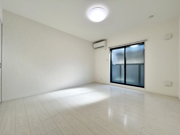 物件内観写真10　(居室)