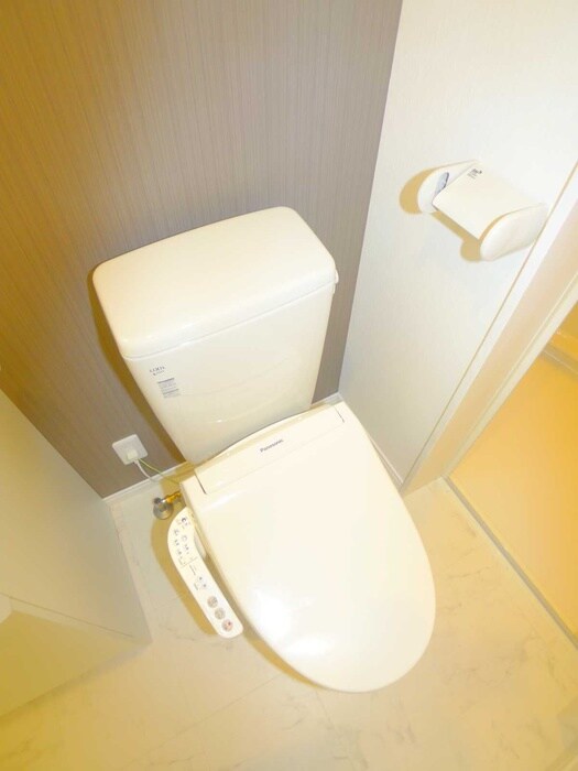 物件内観写真14　(トイレ)