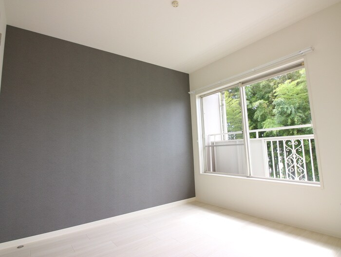 物件内観写真6　(居室)